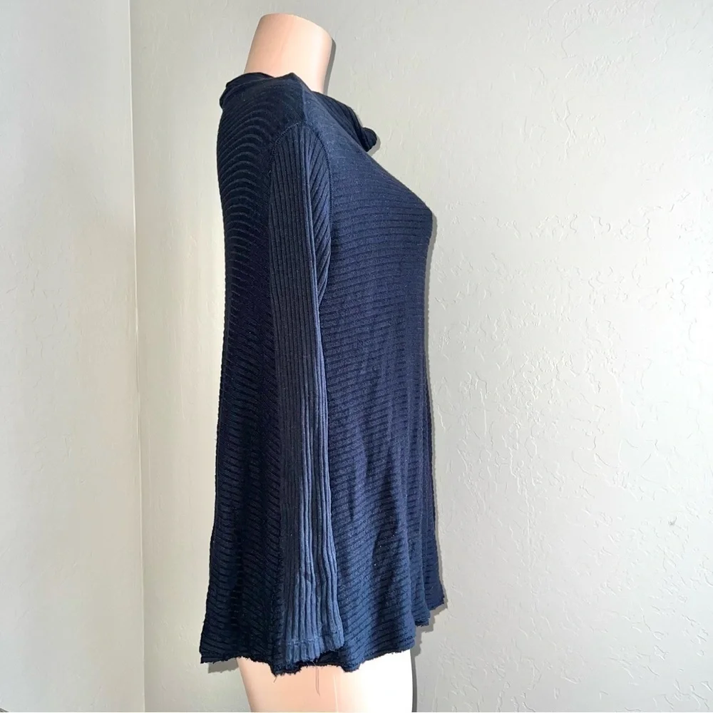 We The Free People Women’s XS Black Robbed Soft Rayon Long Sleeve Knit Top Mock - Picture 2 of 7
